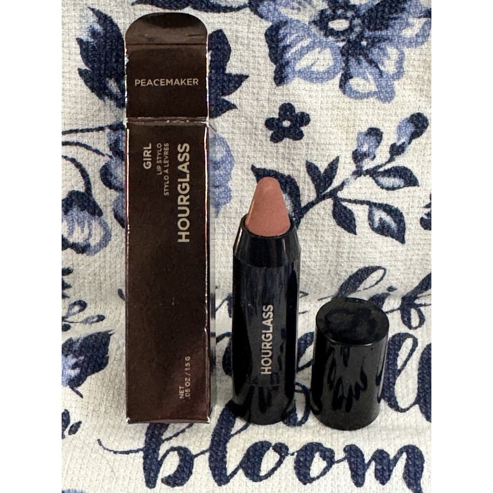 Hourglass Girl Lip Stylo Lipstick Peacemaker .05oz Travel Size NIB